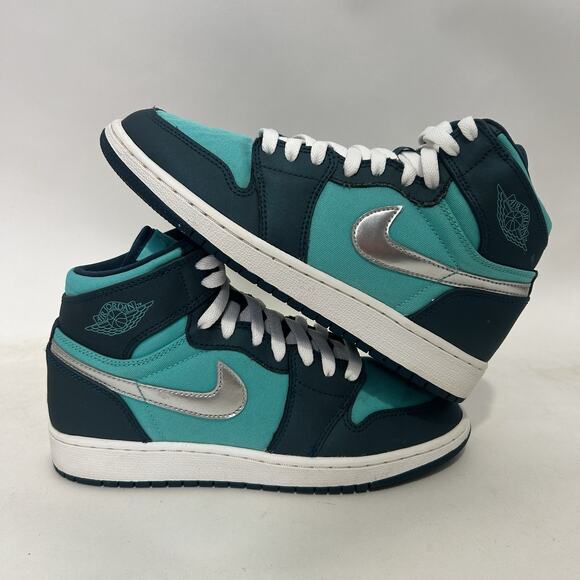 Nike Shoes - Nike Air Jordan 1 Retro High GG “Hyper Jade”